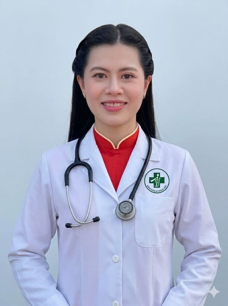 BS. Đinh Lê Uyên Nhi